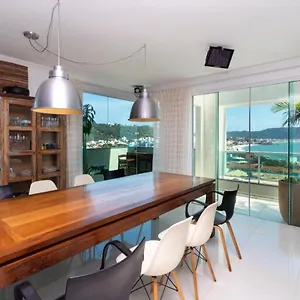 Cobertura Em Com Vista Espetacular Do Mar E Montanha, 3 De Frente Para O Mar, Amplo Terraco, Wifi 300mb E Tv Com Canais Por Satelite, Garagem Para 2 Carros Bombinhas