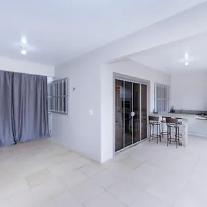 Casa A 80m Da Bombinhas